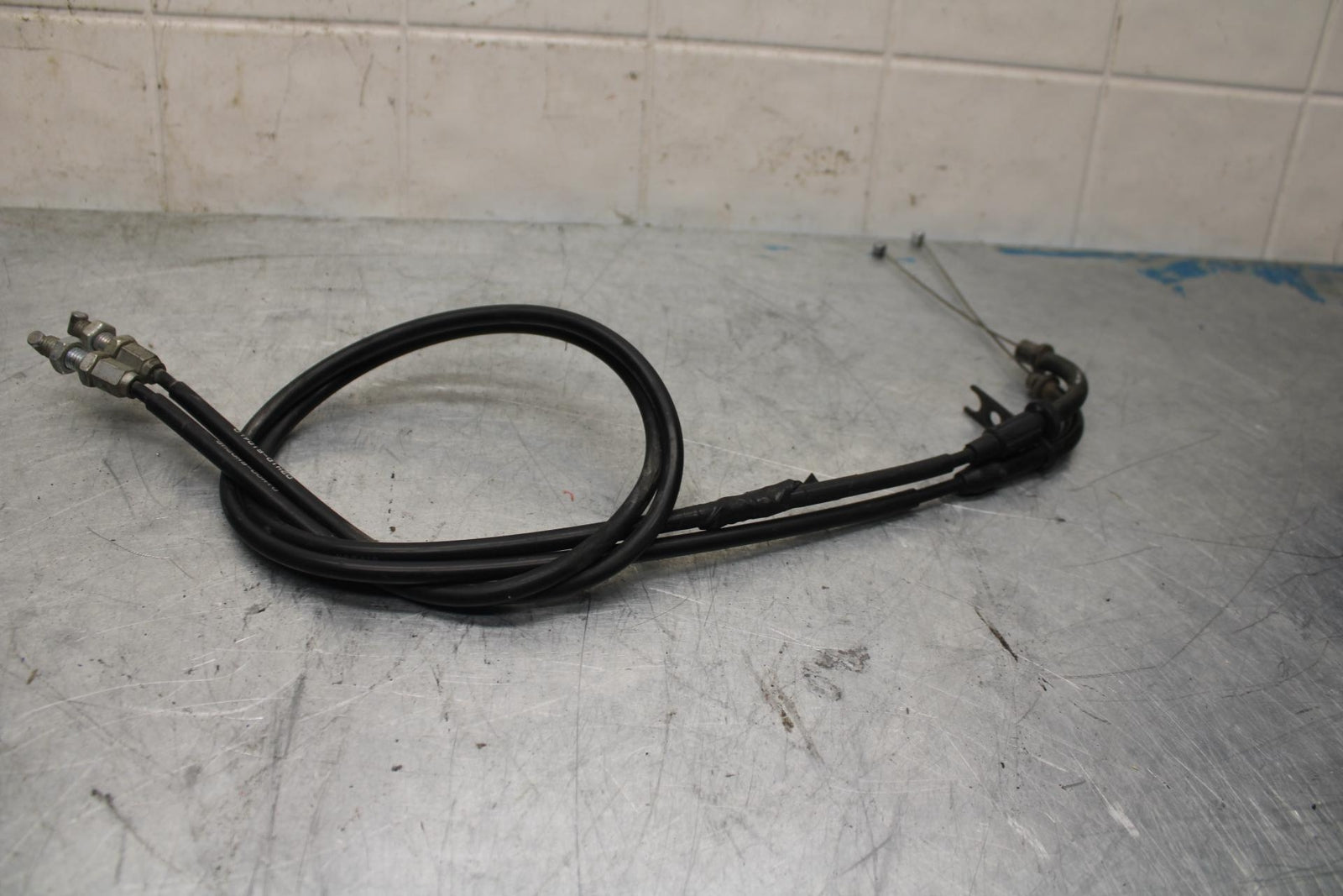 06-07 SUZUKI GSXR750 THROTTLE CABLES LINES BB424