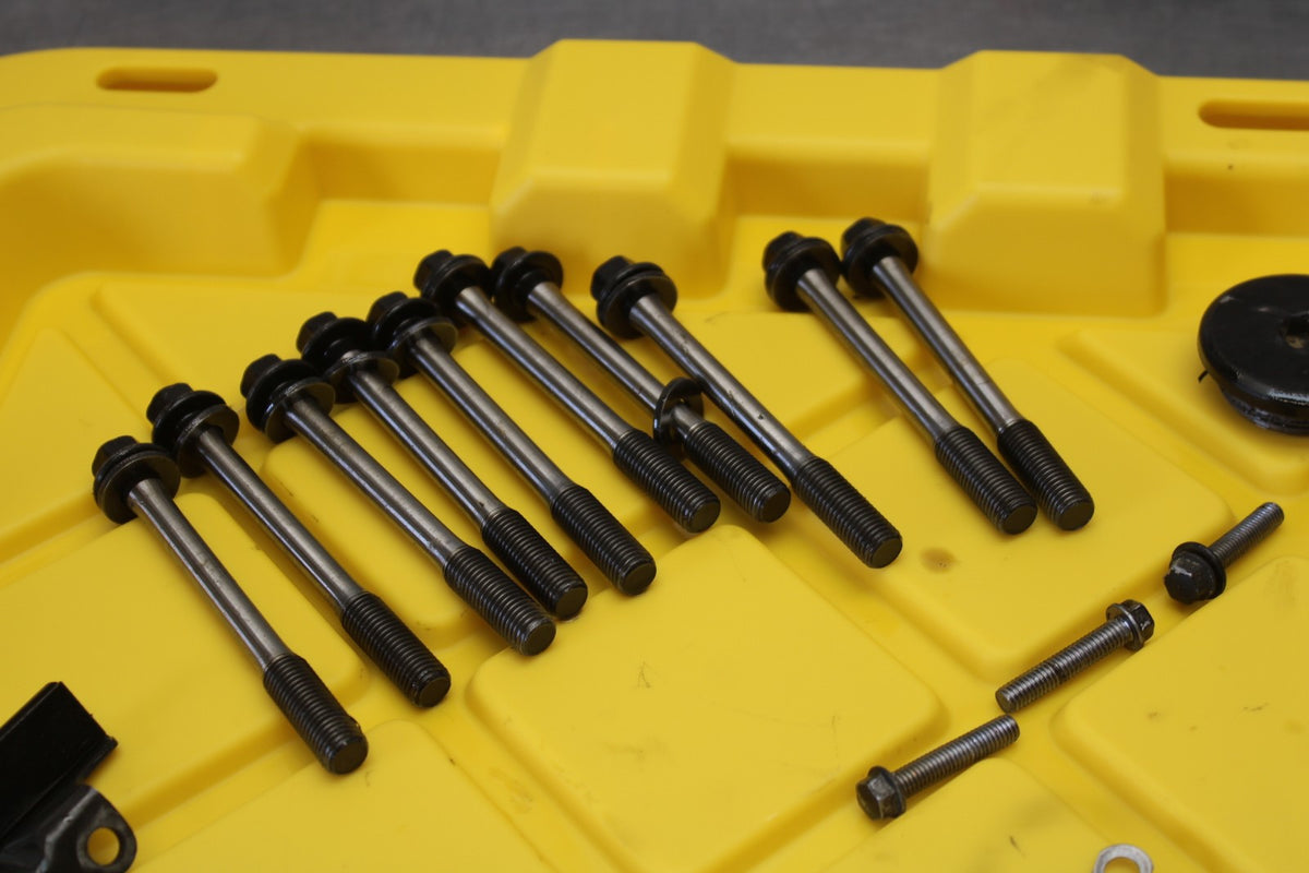 08-10 SUZUKI GSXR750 BOLTS HARDWARE MOTOR SCREWS BB854