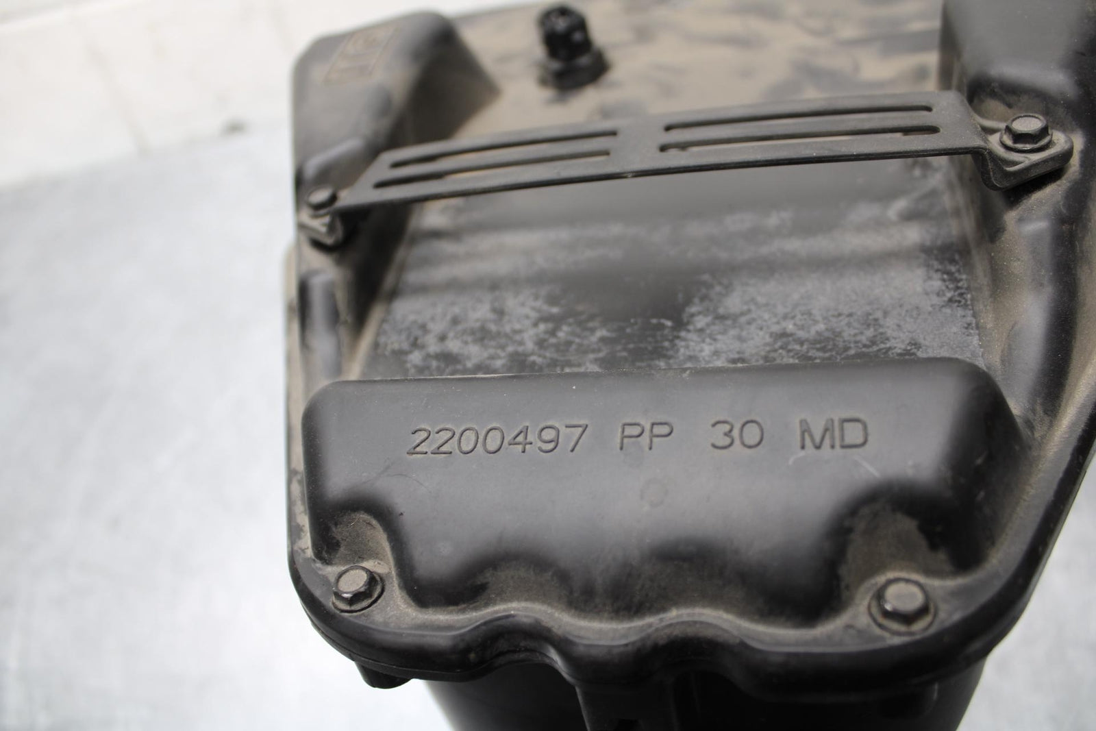 06-07 TRIUMPH DAYTONA 675 DAYTONA 675 AIRBOX AIR INTAKE FILTER BOX BB441