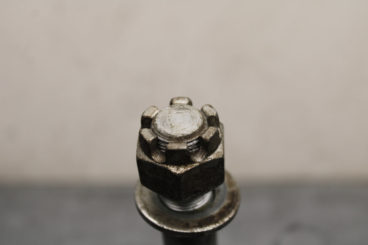 12-17 KAWASAKI NINJA 650 REAR AXLE BACK WHEEL RIM PIVOT BOLT AXEL BB129