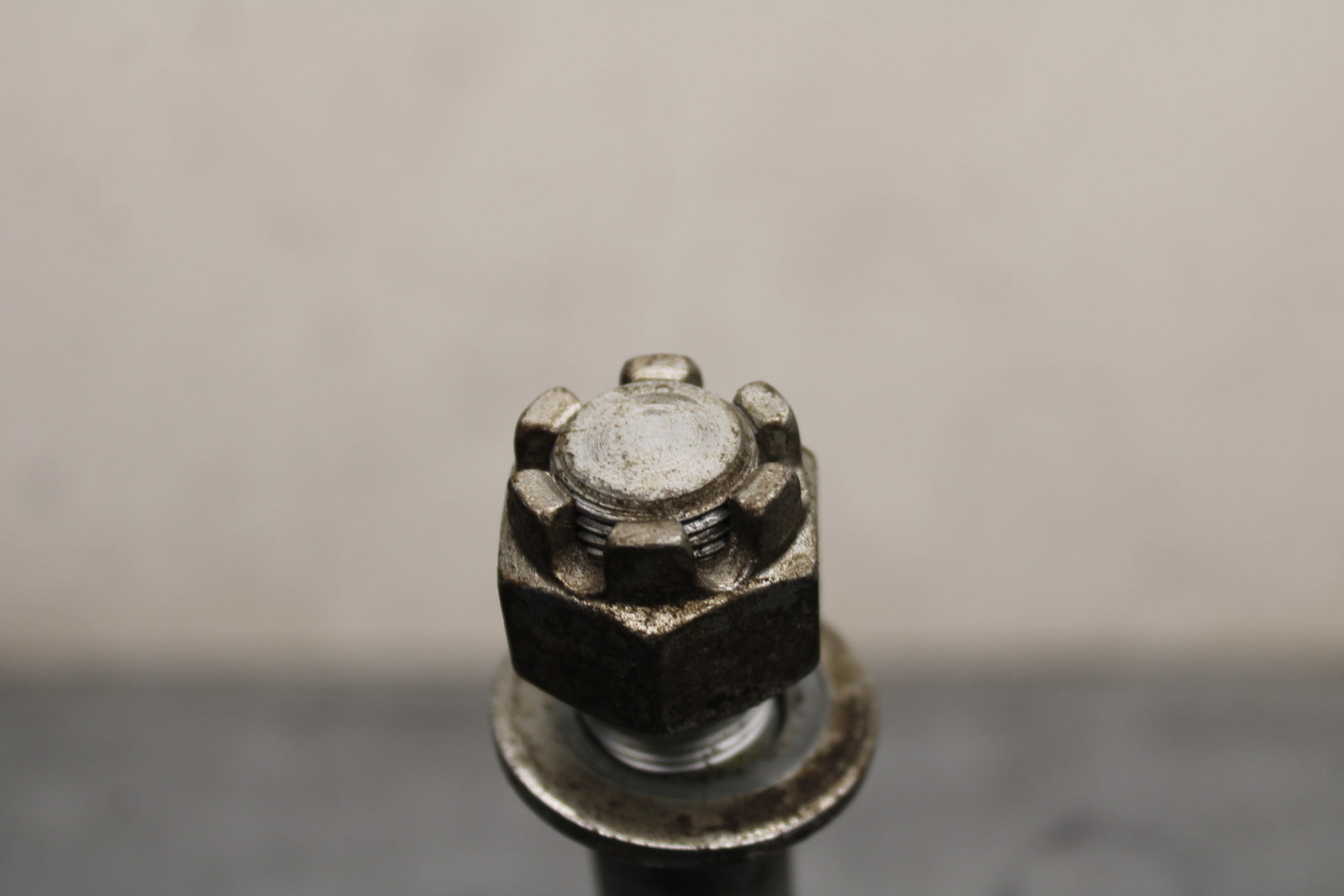 12-17 KAWASAKI NINJA 650 REAR AXLE BACK WHEEL RIM PIVOT BOLT AXEL BB129