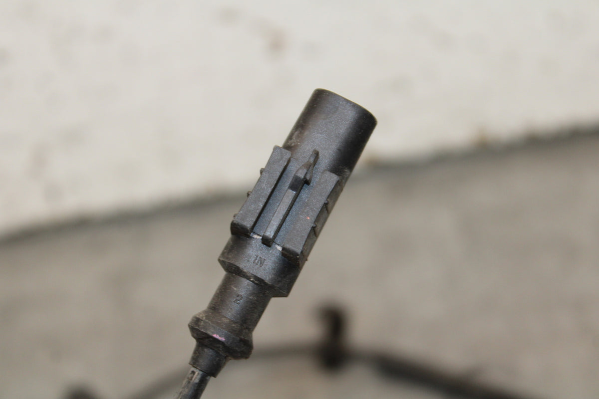 24-25 KAWASAKI NINJA ZX6R FRONT ABS BRAKE SENSOR BB726