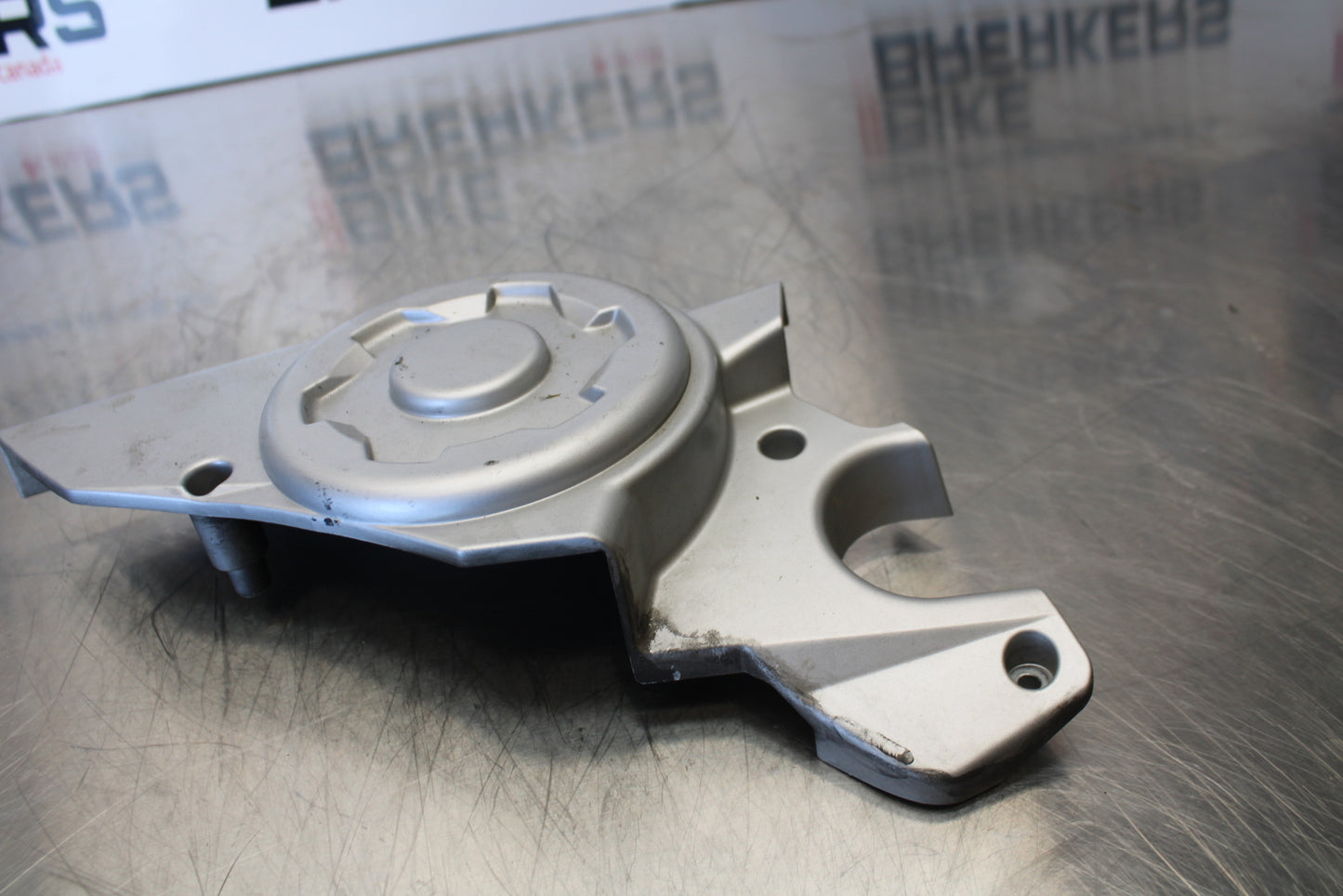 06-12 BMW F800ST ENGINE SPROCKET COVER BB144