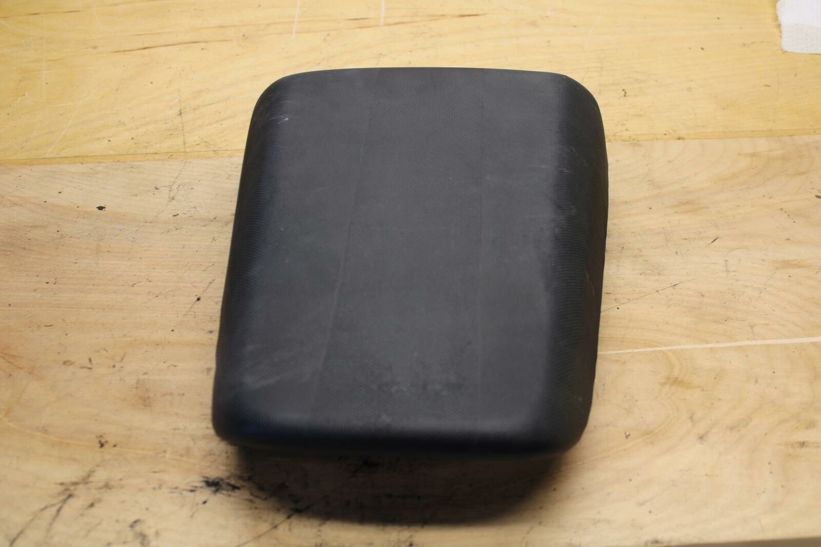 07-08 SUZUKI SV650 REAR BACK PASSENGER TANDEM SEAT PAD SADDLE PILLION BB316
