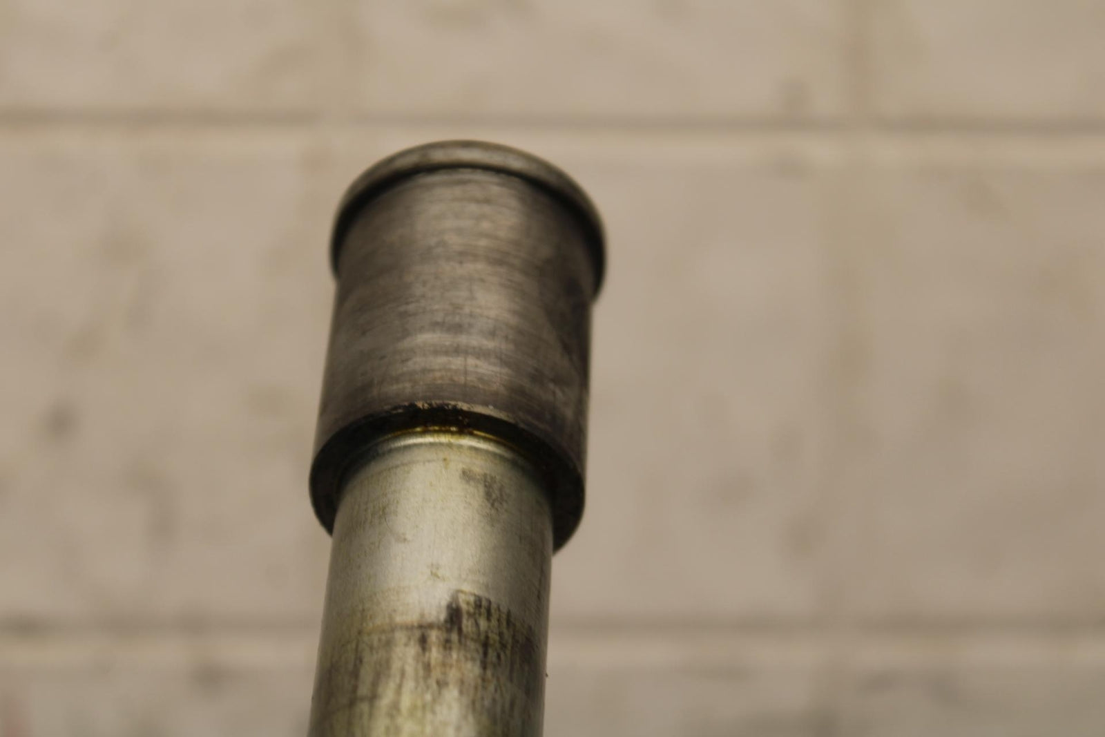 2000 Kawasaki Ninja ZX12R ZX1200A FRONT WHEEL RIM AXLE PIVOT BOLT 41068-1426 BB5