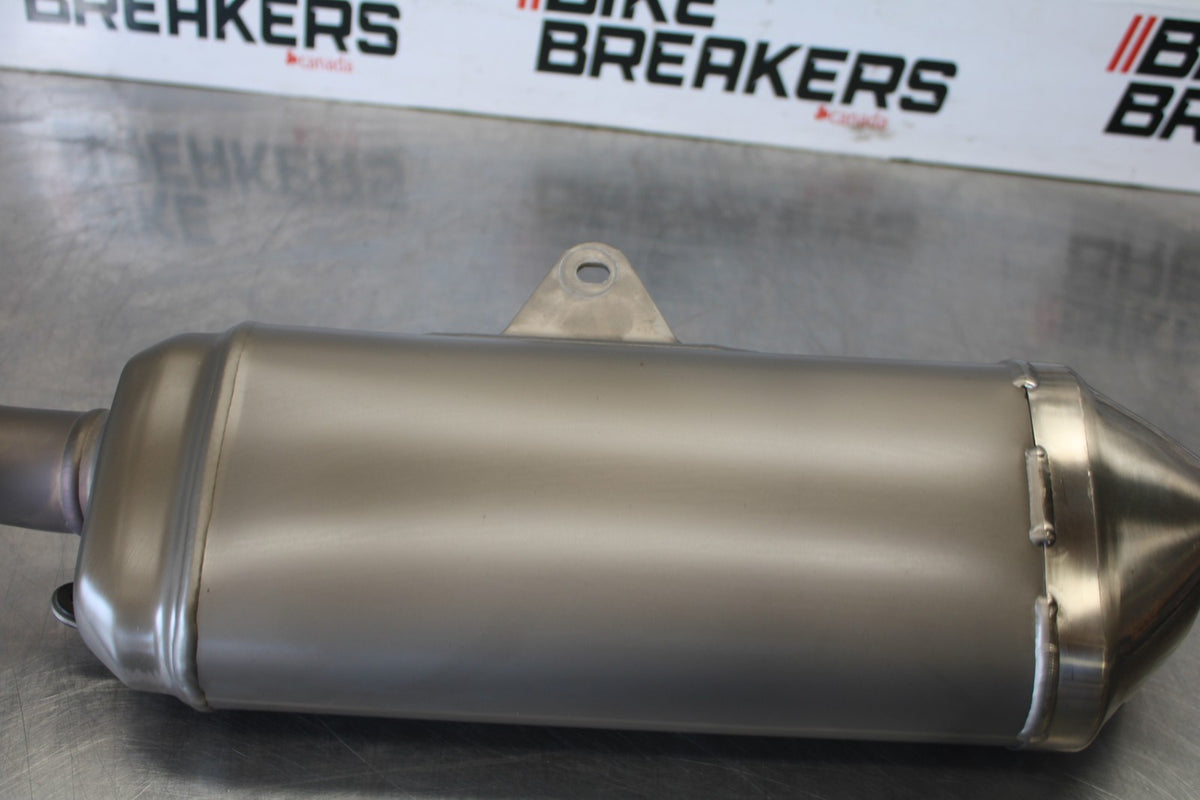 11-26 SUZUKI GSXR750 EXHAUST PIPE MUFFLER SLIP ON CAN SILENCER BB882
