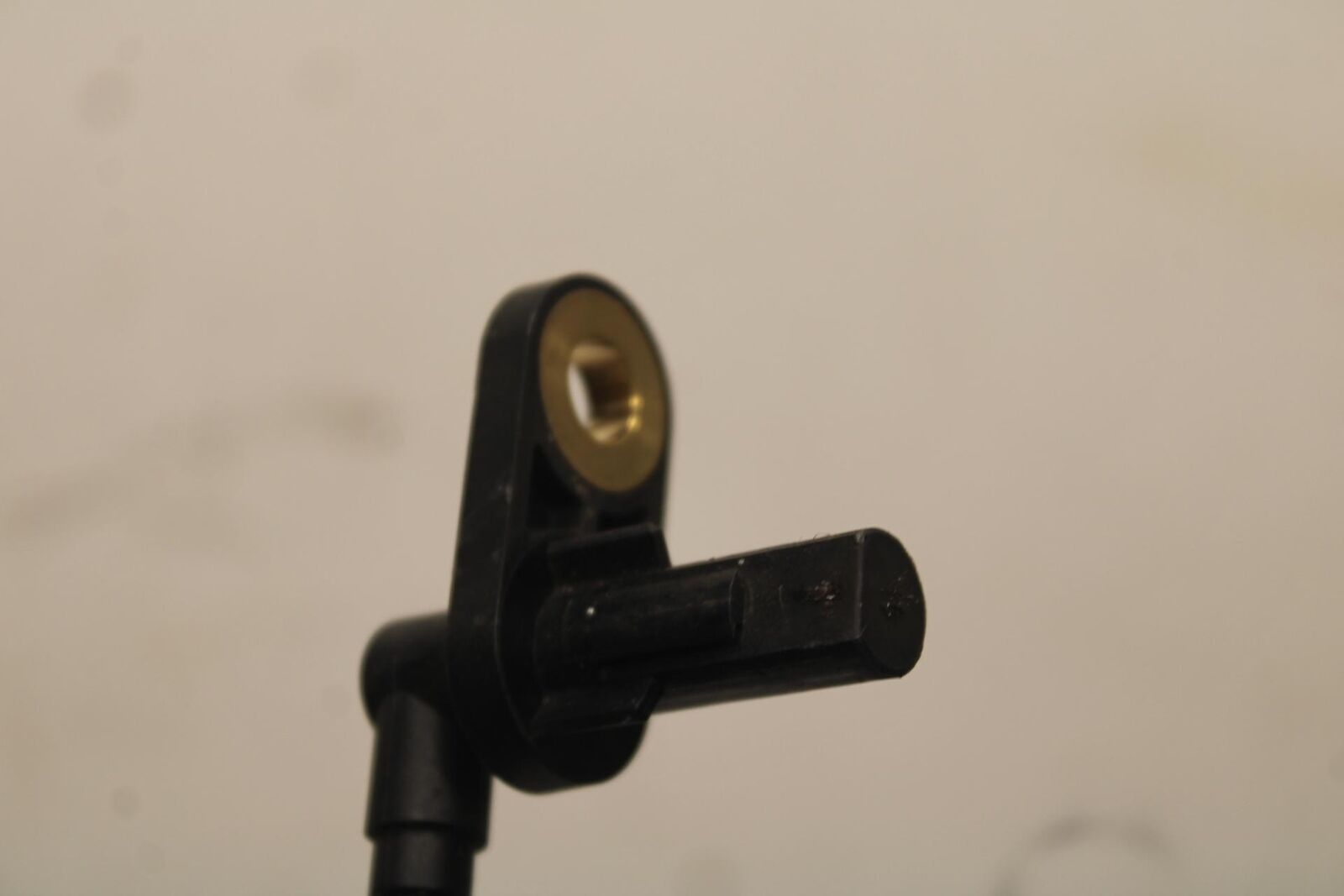 12-17 KAWASAKI ER-6N Z650 REAR ABS BRAKE SENSOR BB607