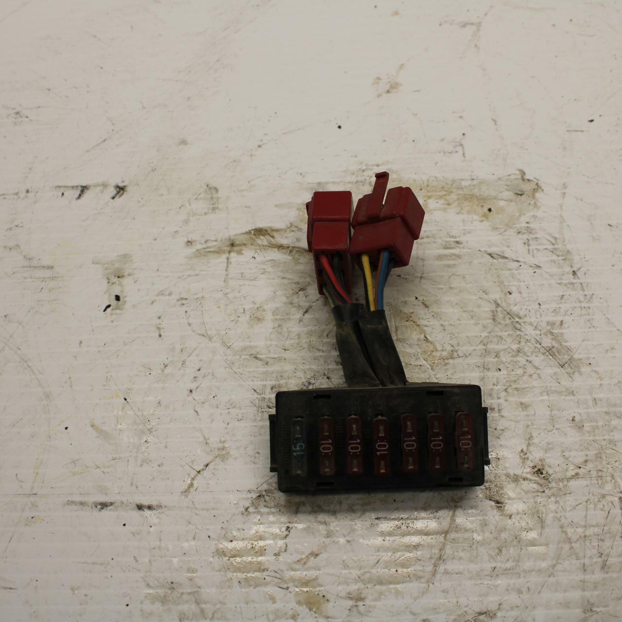 84-85 HONDA V30 MAGNA FUSE BOX BB251