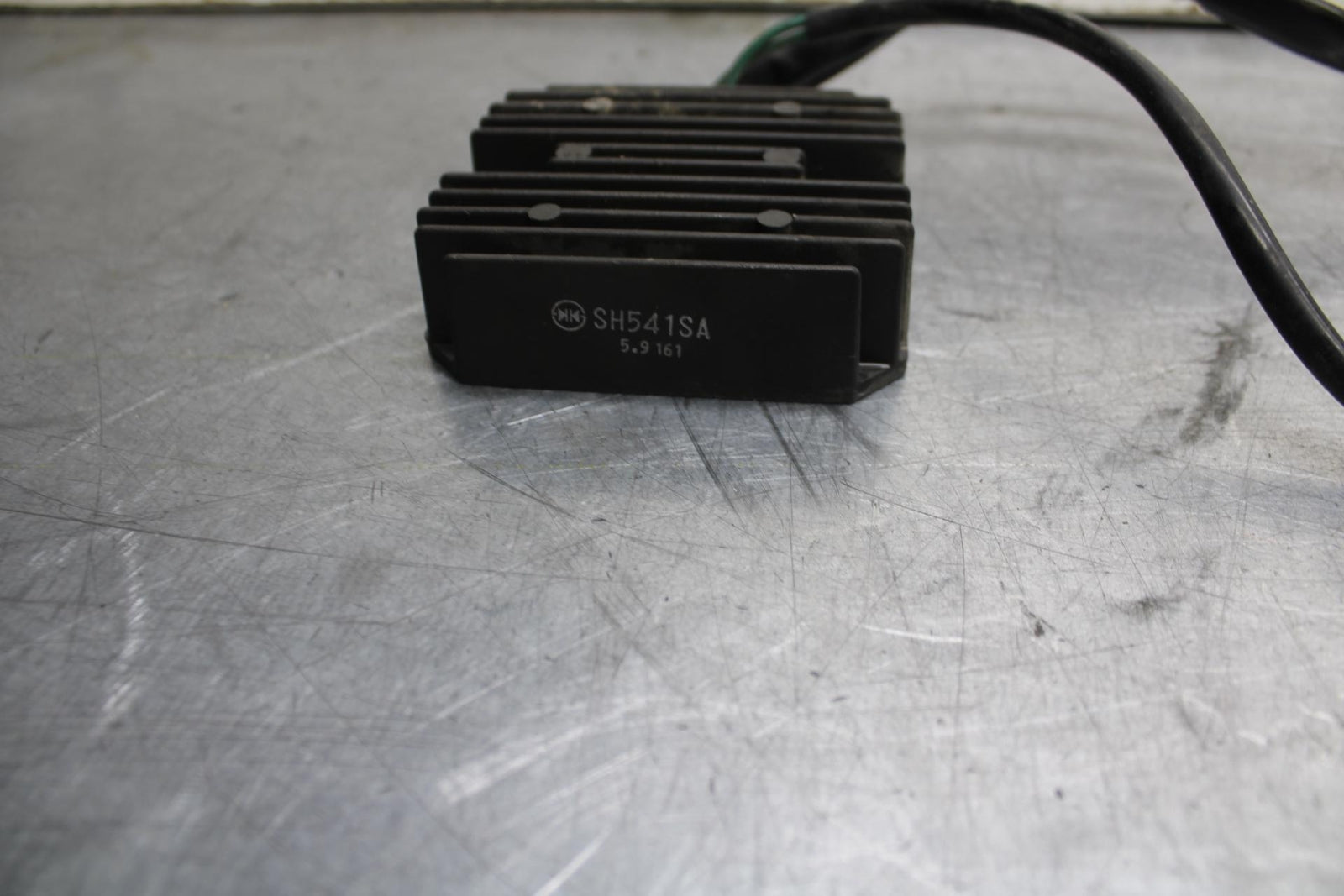 16-18 KTM 690 DUKE RECTIFIER VOLTAGE REGULATOR BB631