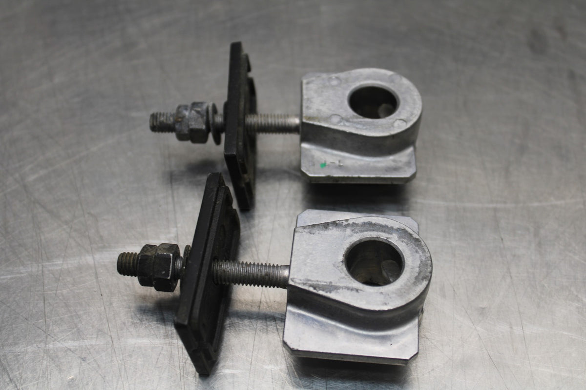 18-23 KAWASAKI NINJA 400 EX400 ABS CHAIN TENSIONER ADJUSTMENT BRACKETS BB795