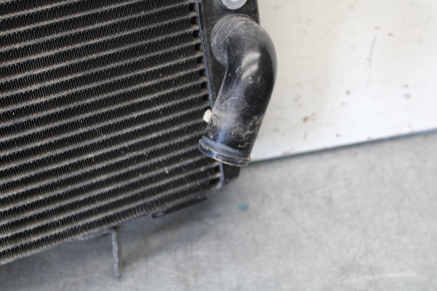 08-16 YAMAHA YZF R6 ENGINE RADIATOR MOTOR COOLER COOLING RADIATER BB665
