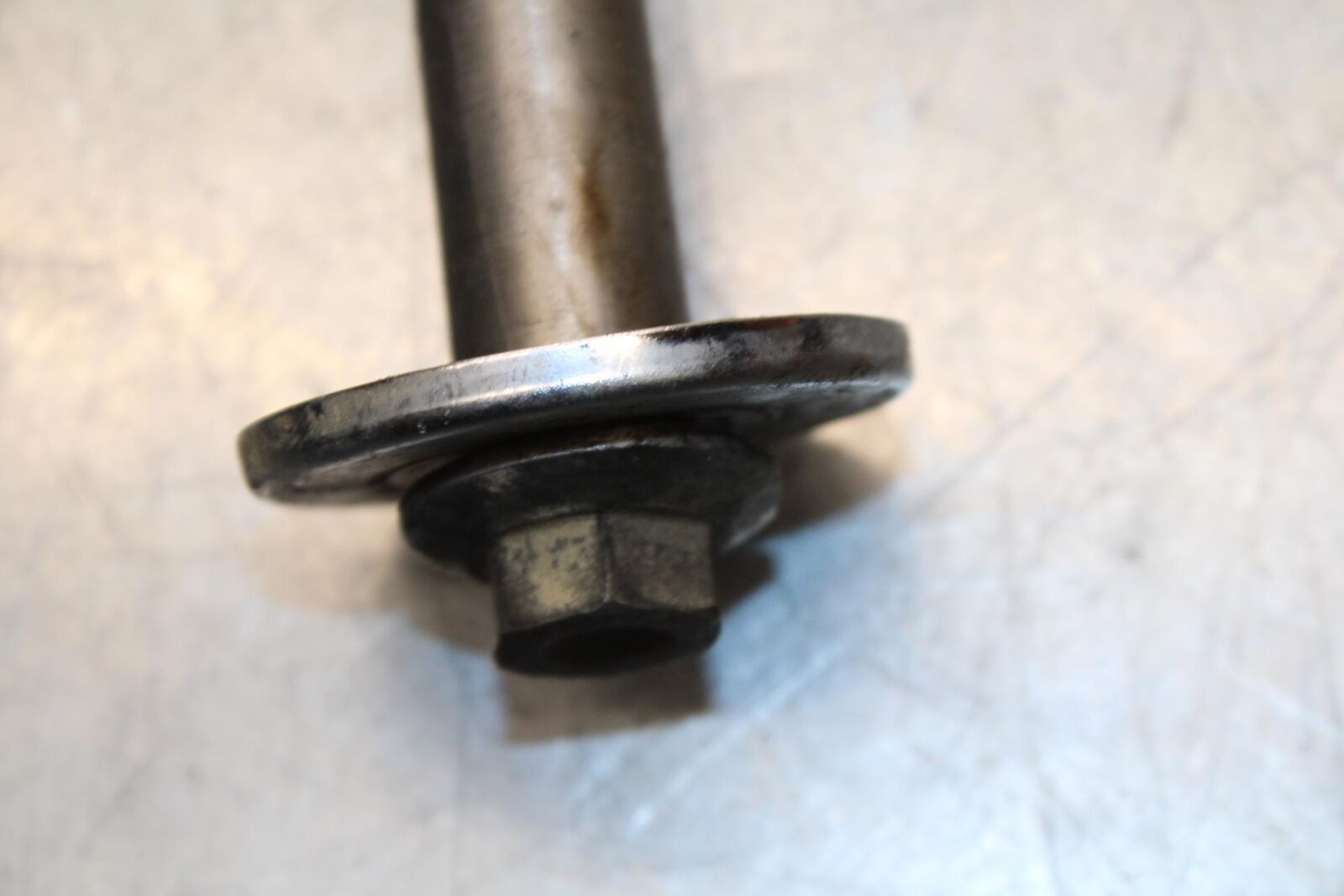 2005 Kawasaki Vulcan 1500 VN1500N REAR AXLE BACK WHEEL RIM PIVOT BOLT  BB576