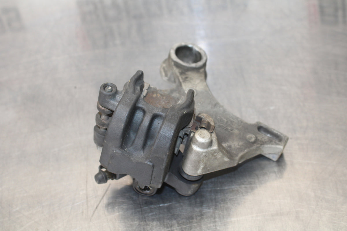 06-07 HONDA CBR1000RR REAR BACK BRAKE CALIPER W MOUNT BRACKET BB166
