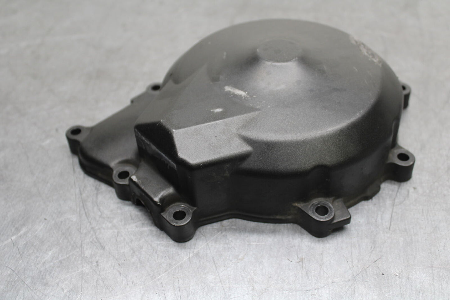 06 YAMAHA YZF R6 STATOR MAGNETO ALTERNATOR GENERATOR COVER BB716