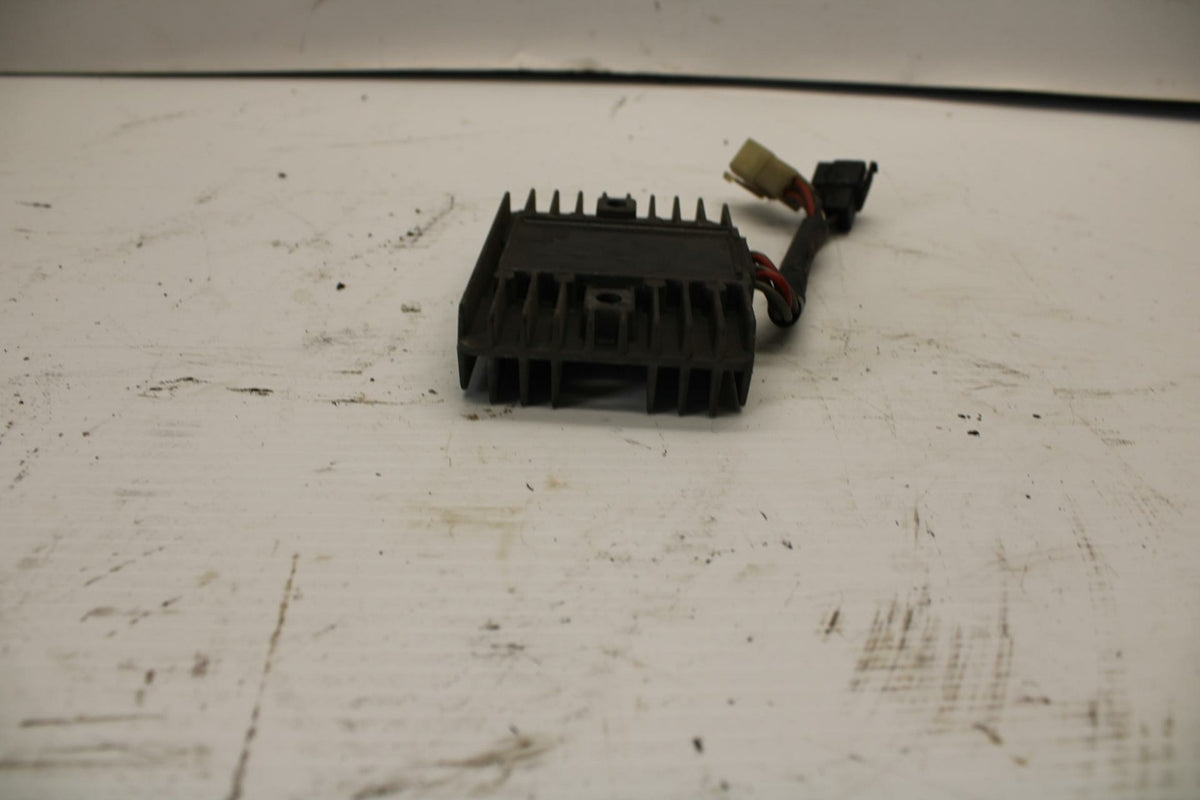 98-03 SUZUKI TL1000R RECTIFIER VOLTAGE REGULATOR BB267