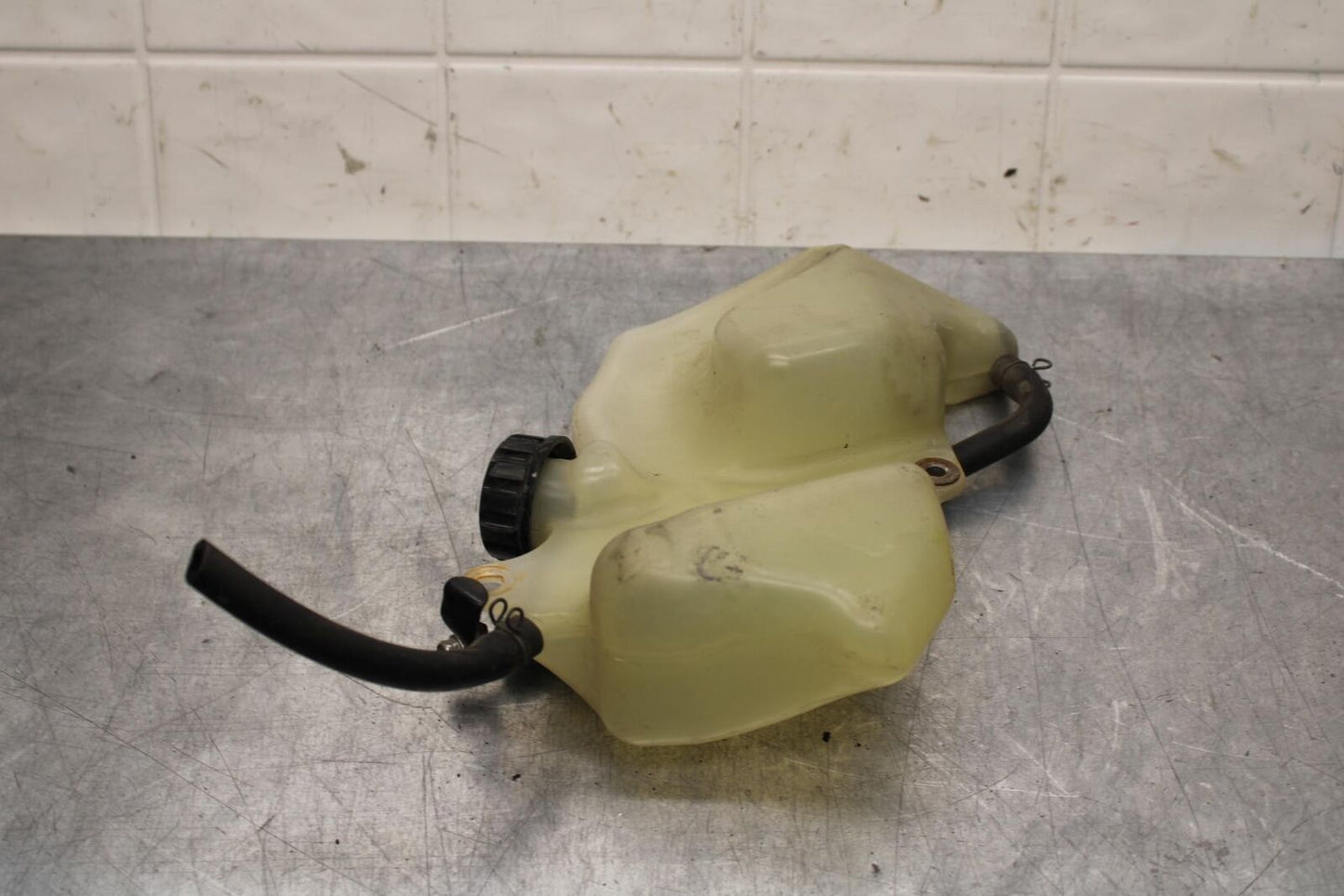 2011 Kawasaki Ninja ZX6R ZX600R COOLANT WATER TANK RESERVOIR BOTTLE  BB587