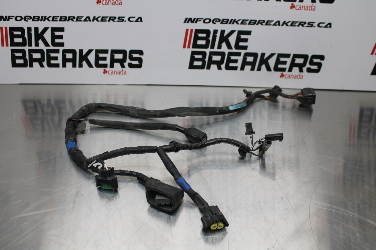 11 SUZUKI GSXR1000 HEADLIGHT SPEEDO GAUGES WIRING HARNESS WIRE LOOM BB142