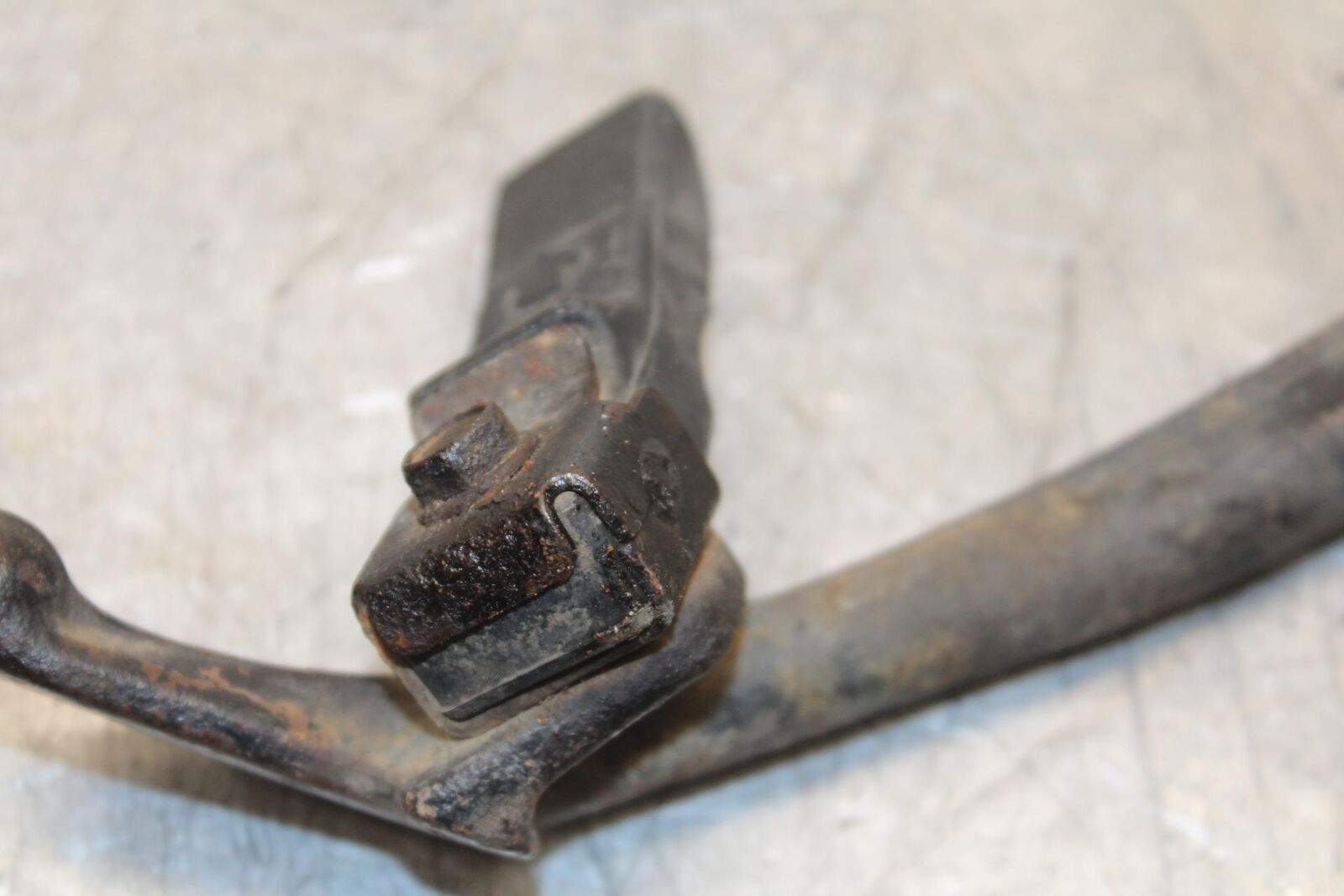 1983 Honda V45 Magna VF750C KICKSTAND SIDE KICK STAND 50540-MB1-000 BB91