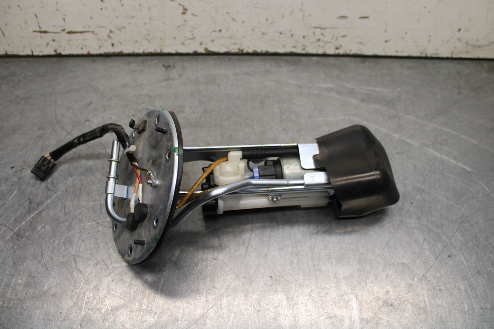 14 HONDA CTX1300A FUEL GAS PUMP BB732