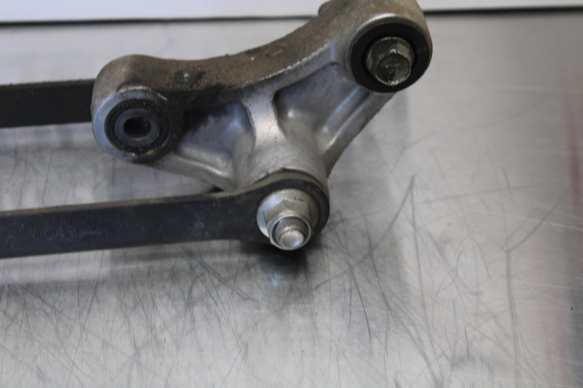 07 KAWASAKI Z1000 REAR DOGBONE SHOCK LINKAGE LINK BB148