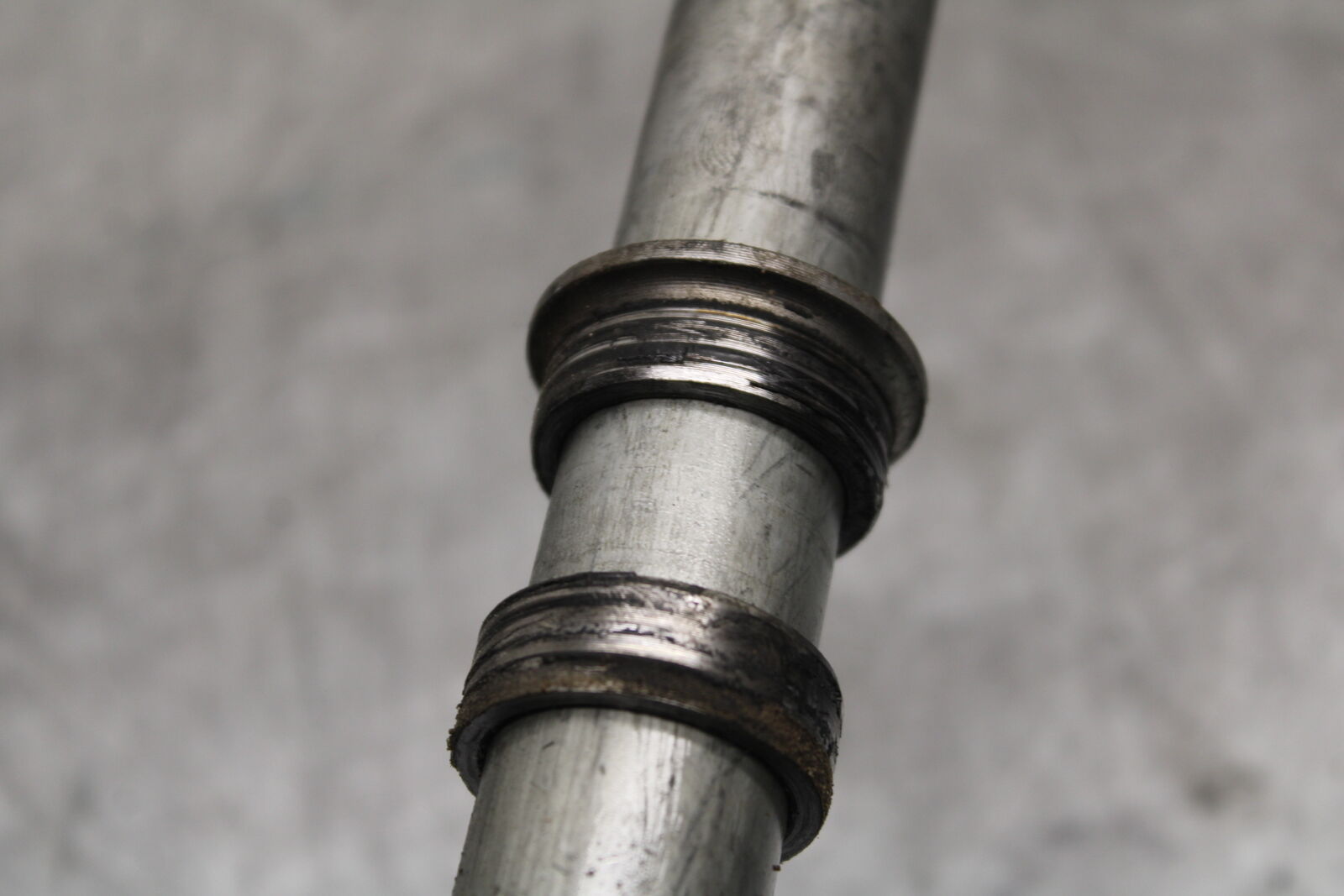 17-21 HONDA CBR1000RR SP FRONT WHEEL RIM AXLE PIVOT BOLT BB681