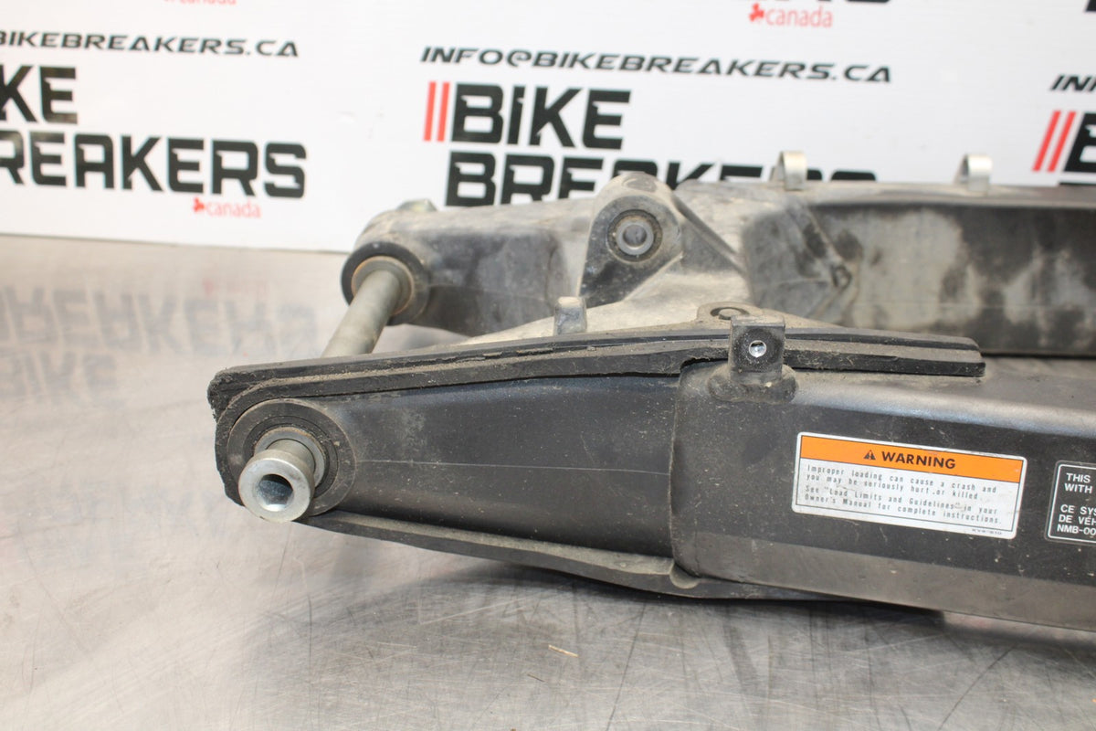 01-06 HONDA CBR600F4I REAR SWINGARM BACK SUSPENSION SWING ARM BB185