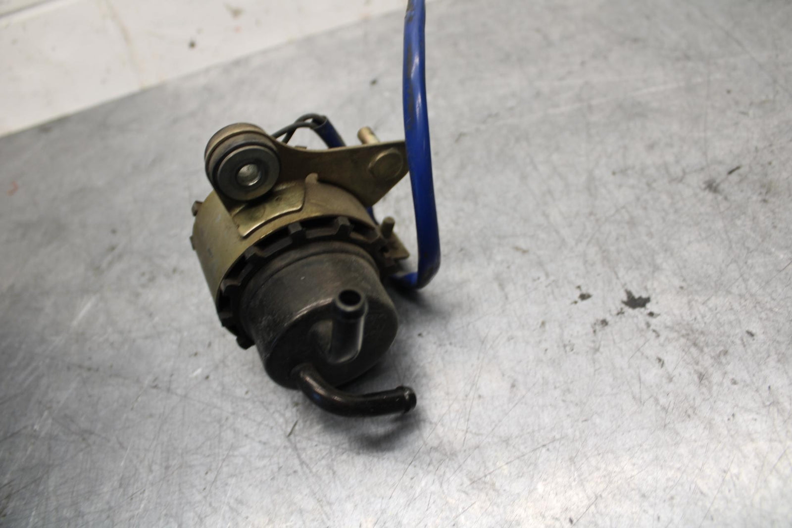 89-90 YAMAHA FZR600 FUEL PUMP GAS PETROL SENDER UNIT BB76