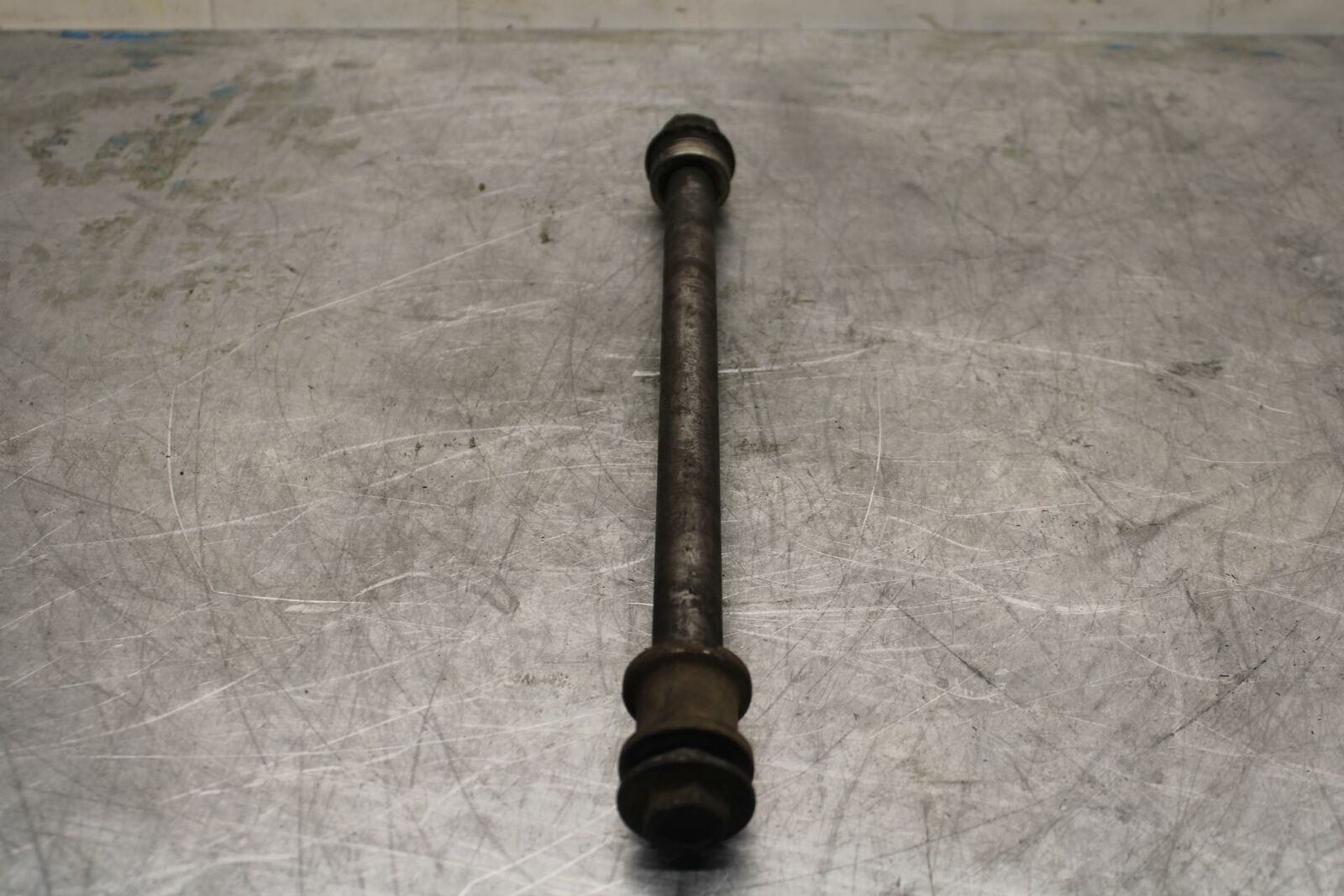 84-85 HONDA V30 MAGNA REAR AXLE BACK WHEEL RIM PIVOT BOLT AXEL BB251