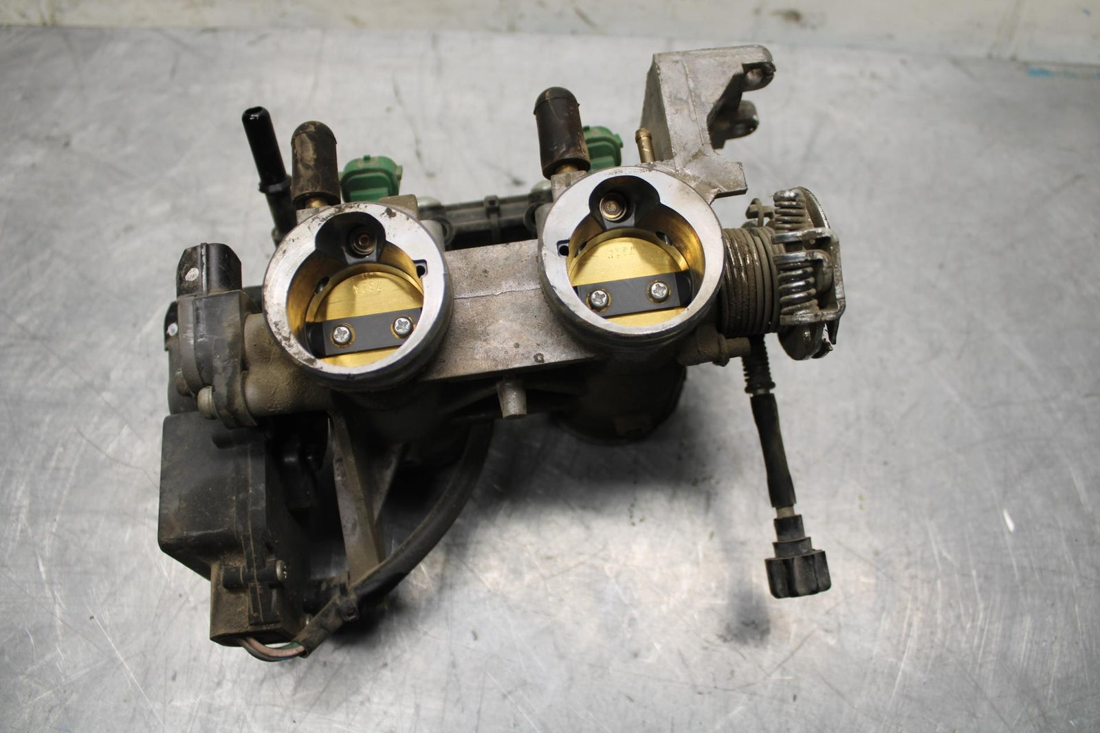 17 KAWASAKI VERSYS_X 300 MAIN FUEL INJECTORS / THROTTLE BODIES BB504