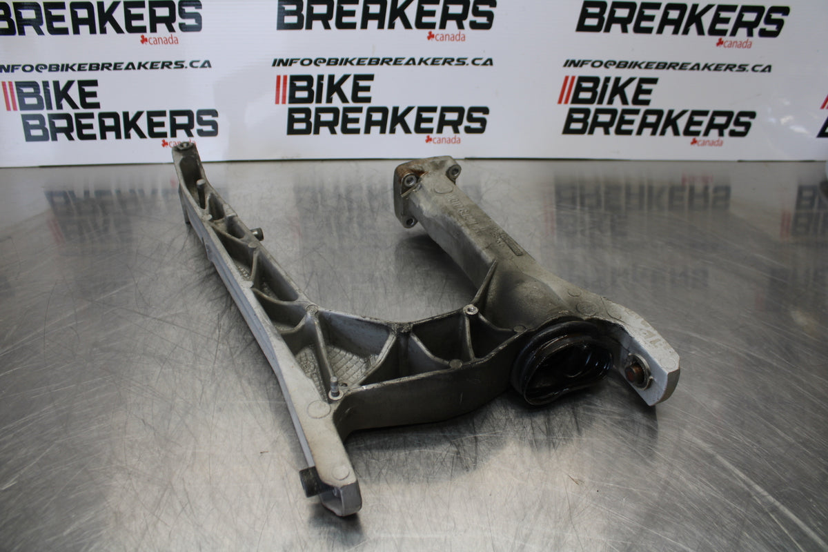08 MOTO GUZZI BREVA 750 REAR SWINGARM BACK SUSPENSION SWING ARM BB154