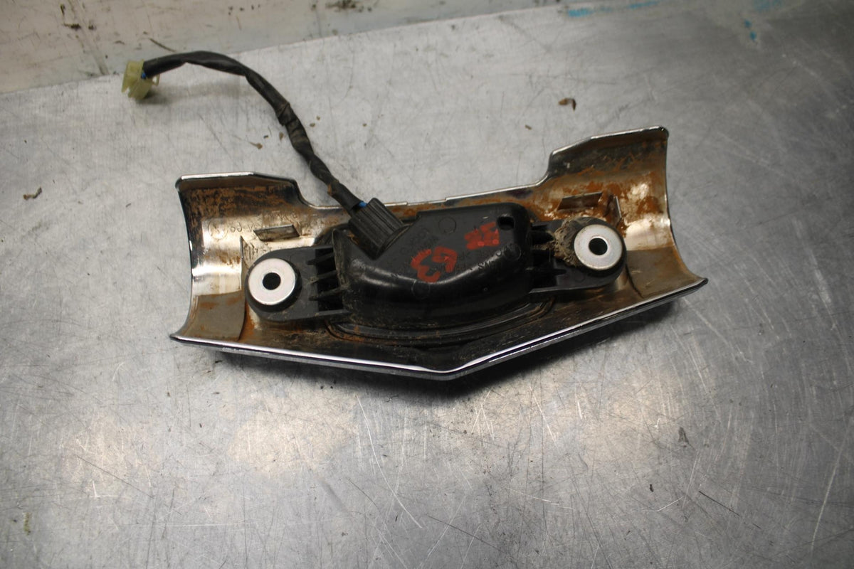 2007 Yamaha V Star 1300 XVS1300A LICENSE PLATE LIGHT TRIM BB03