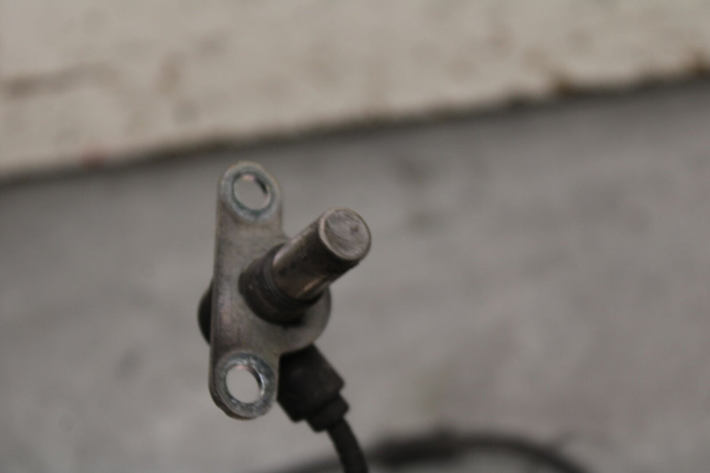 14 HONDA CTX1300A FRONT ABS BRAKE SENSOR BB732