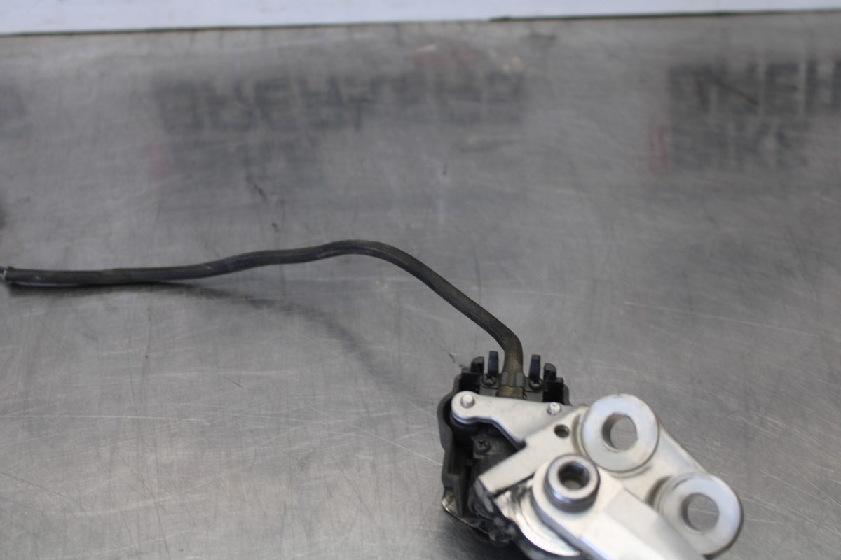 20 TRIUMPH STREET TRIPLE 765 KICKSTAND SIDE KICK STAND BB864