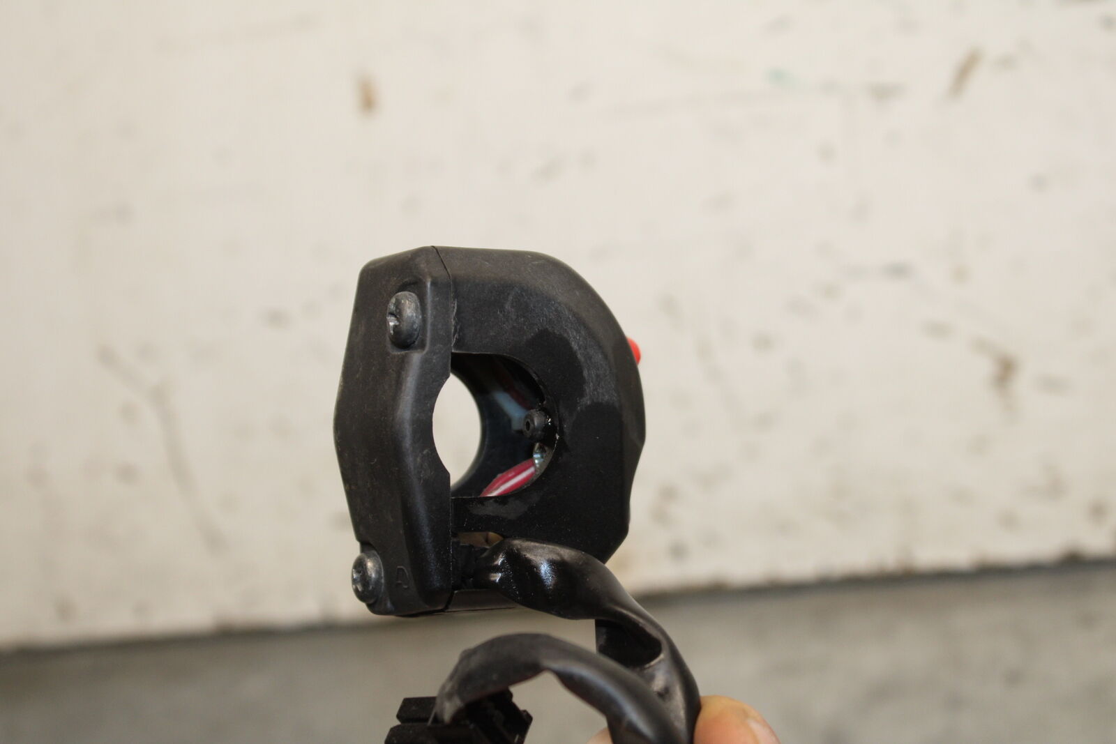 12-13 KAWASAKI Z1000 RIGHT CLIP ON HANDLE KILL OFF START SWITCH SWITCHES BB743