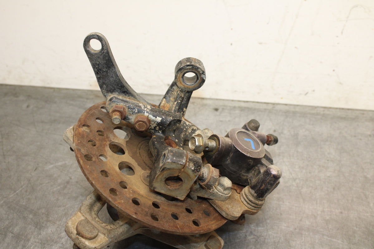 85-86 SUZUKI QUADRACER 250 FRONT WHEEL RIGHT LEFT HUBS HUB SET BB126