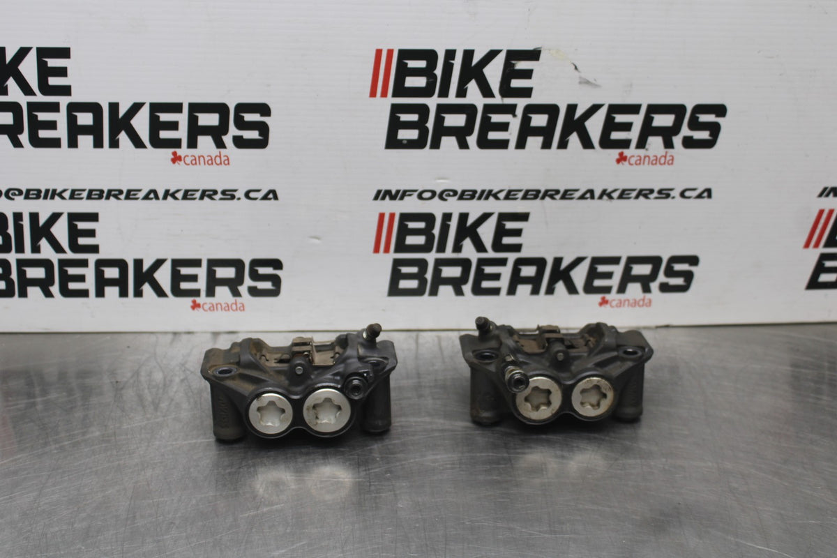 22-25 YAMAHA YZF R7 RIGHT LEFT FRONT BRAKE CALIPER SET PAIR CALIPERS BB850