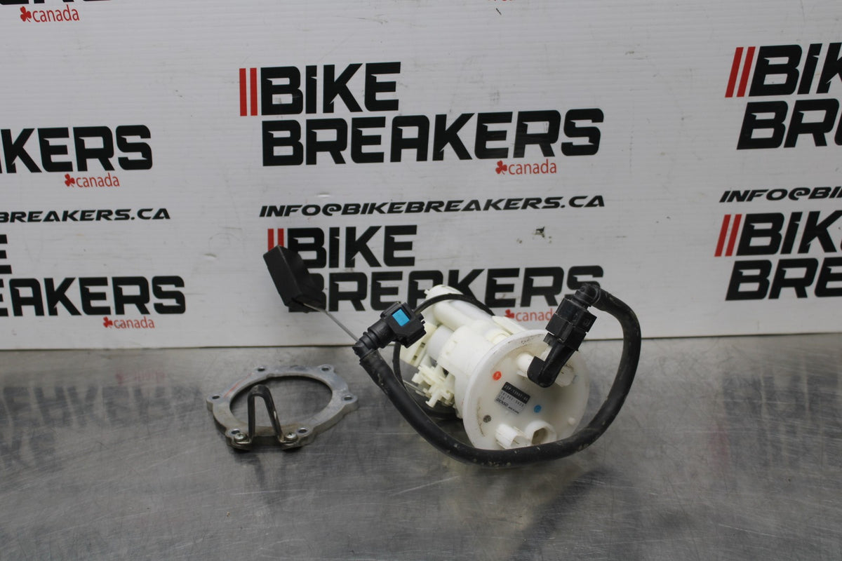 18 YAMAHA SUPER TENERE FUEL PUMP GAS PETROL SENDER UNIT BB832