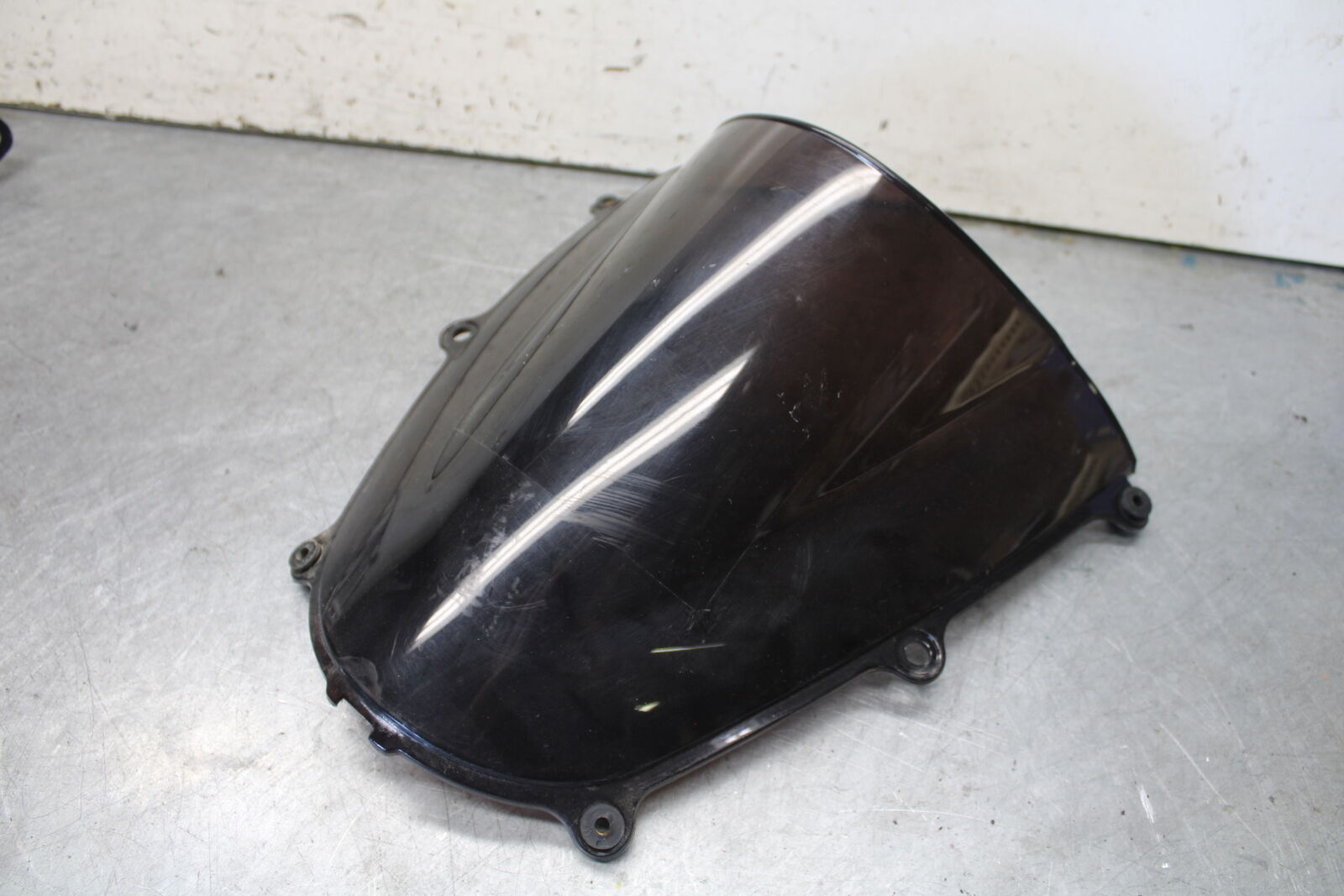 05-06 HONDA CBR600RR FRONT WINDSHIELD WINDSCREEN   BB689