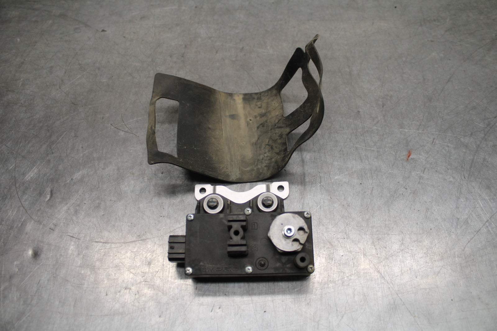 08-16 YAMAHA YZF R6 EXHAUST VALVE SERVO MOTOR BB127