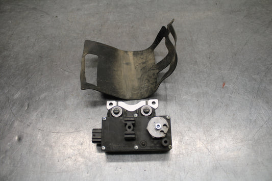 08-16 YAMAHA YZF R6 EXHAUST VALVE SERVO MOTOR BB127
