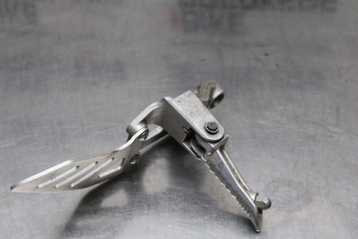 08-10 SUZUKI GSXR 600 LEFT REARSET REAR SET DRIVER FOOT PEG REST STOP BB835