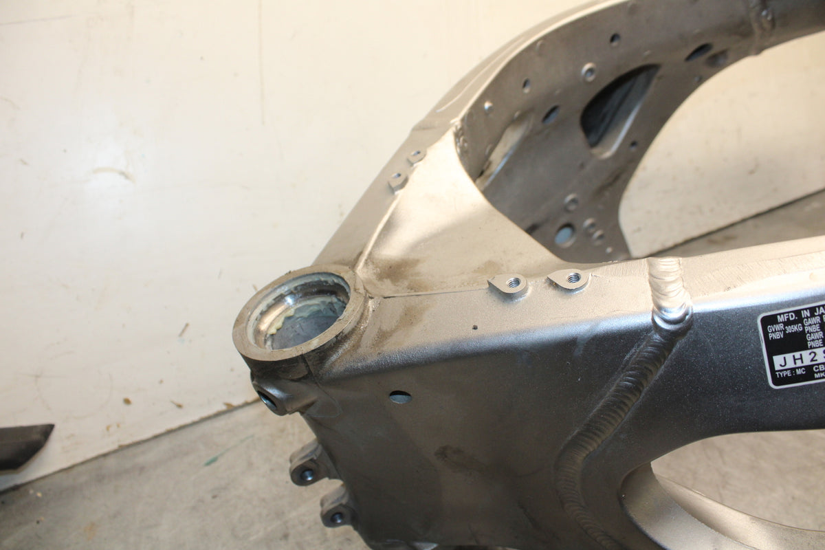 17-21 HONDA CBR1000RR SP FRAME CHASSIS SALVAGE BB681