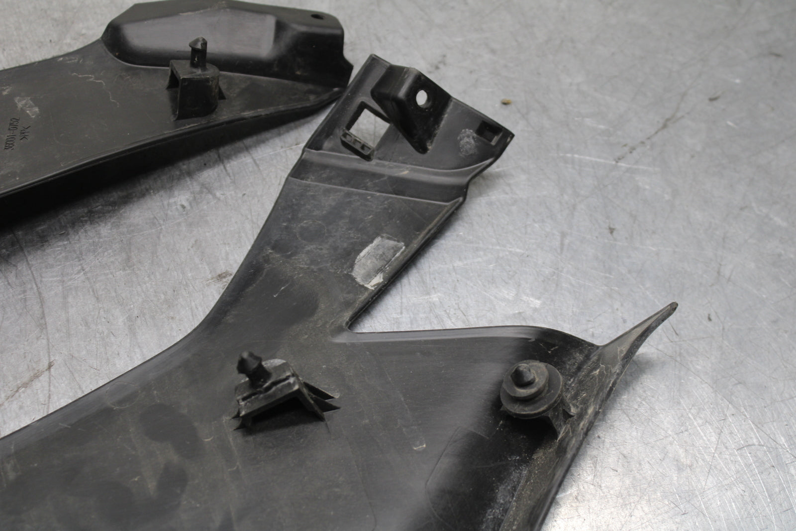 24 KAWASAKI NINJA 500 ABS RIGHT LEFT SIDE SEAT PANELS TRIMS COWLS FAIRINGS BB744