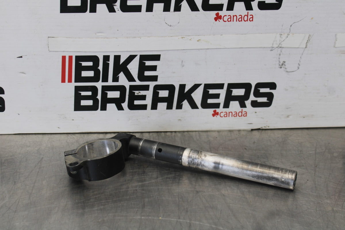 13-18 KAWASAKI NINJA ZX6R RIGHT CLIP ON HANDLEBAR BB908
