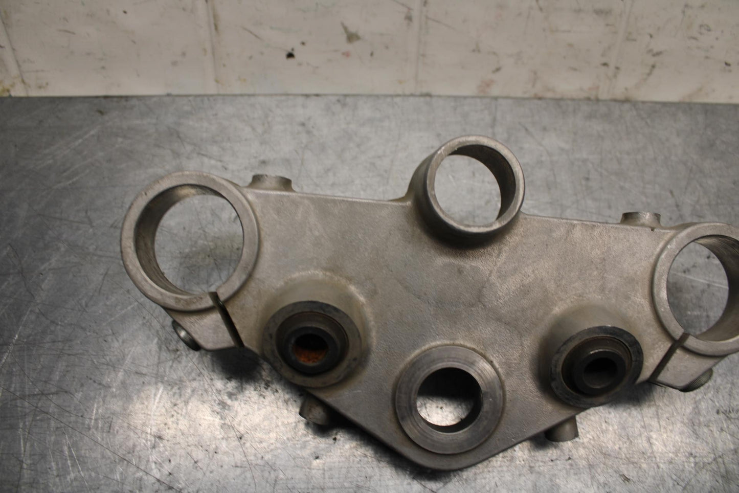 2001 Honda ST1100 FORKS UPPER TRIPLE TREE CLAMP BB77