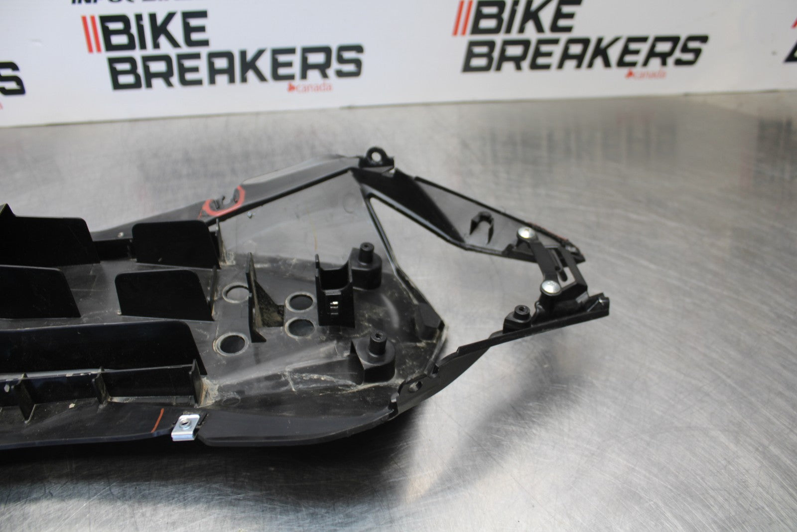 18-23 KAWASAKI NINJA 400 EX400 ABS REAR TAIL UNDERTAIL FAIRING COWL FENDER BB192