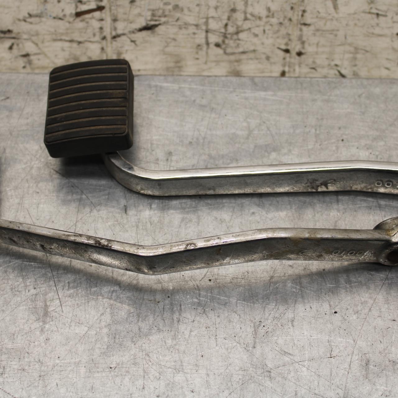 2005 Kawasaki Vulcan 1600 VN1600A Classic SHIFTER PEDALS BB574