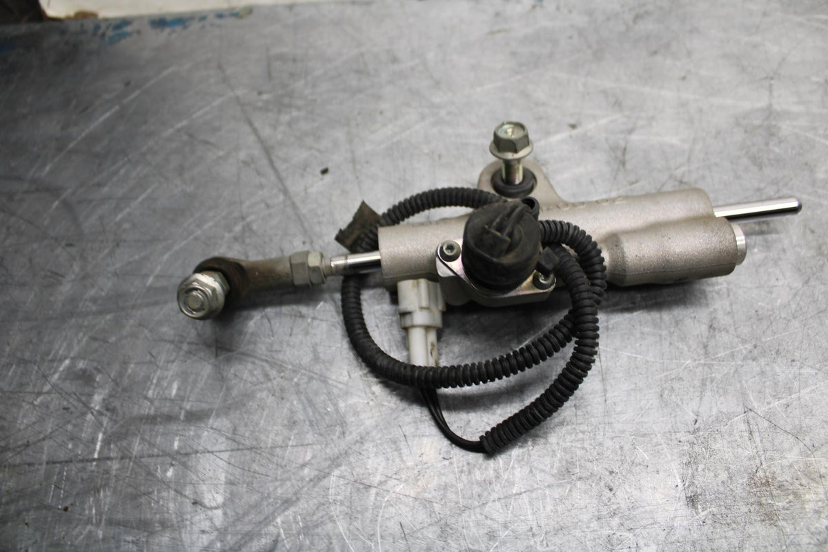18 YAMAHA YZF R1  STEERING DAMPER STABILIZER BB473