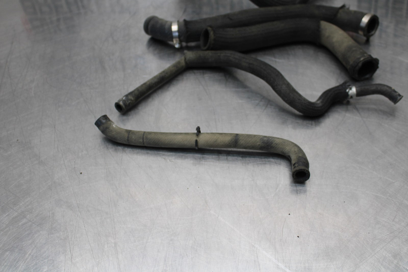 06-07 SUZUKI GSXR 600 RADIATOR HOSES ENGINE COOLANT WATER PIPES HOSE BB178