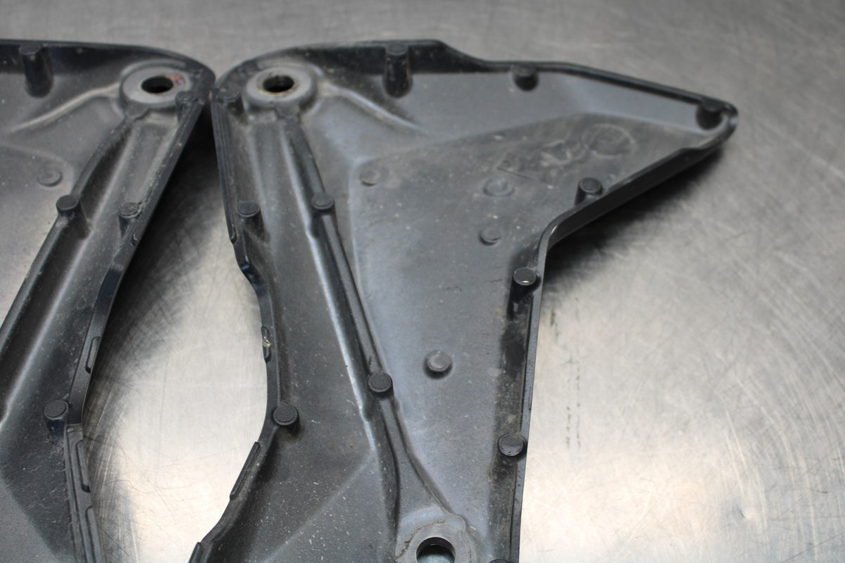 22-25 YAMAHA YZF R7 RIGHT LEFT FRAME MID SIDE COVERS COWLS PANELS BB182